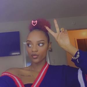 Meet your Posher, Mesha